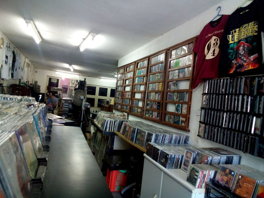 Óliver Discos: Uma Referência em Vinil e CDs em João Pessoa desde 1988