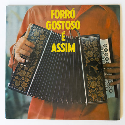Luiz Sergio — Forró Gostoso É Assim (Disco de Vinil LP, usado)