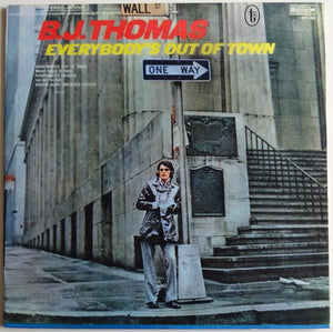 B.J. Thomas — Everybody's Out Of Town (Disco de Vinil LP, usado)