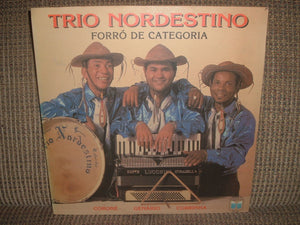 Trio Nordestino — Forró De Categoria (Disco de Vinil LP, usado)