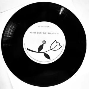 Pedrosa DJ e Mundo Livre SA — Meu Esquema (Rio Doce / Piedade Mix) (Disco de Vinil LP, usado)