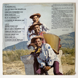 Trio Nordestino — Dia De Festejo (Disco de Vinil LP, usado)